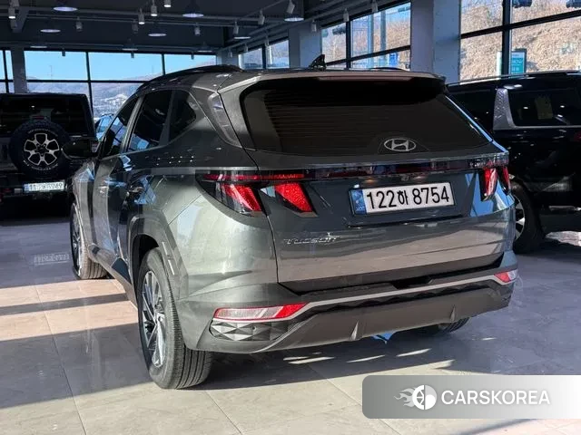 Hyundai Tucson (NX4) id 3561638 из Кореи 13