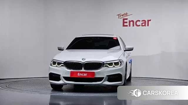 BMW 5 Series (G30) id 3396226 из Кореи 13