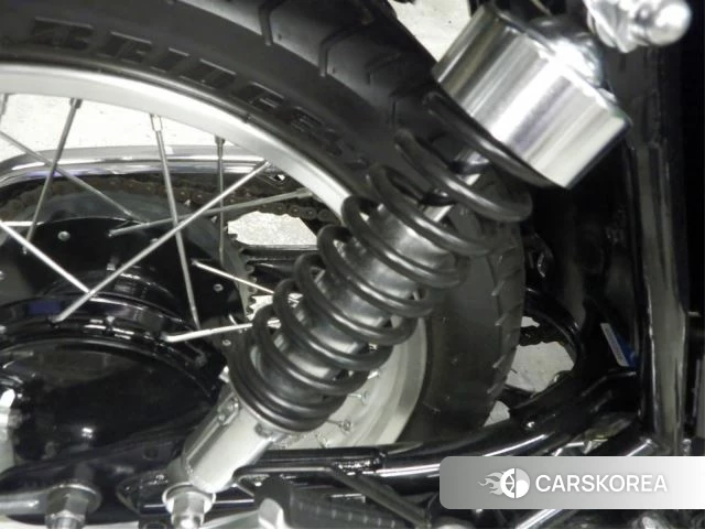 Yamaha SR400 id 3945239 из Японии 23