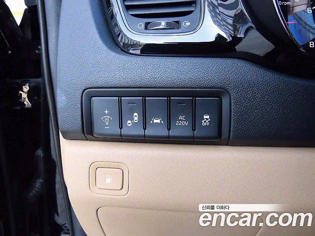 Kia The New Carnival id 2685807 из Кореи 13