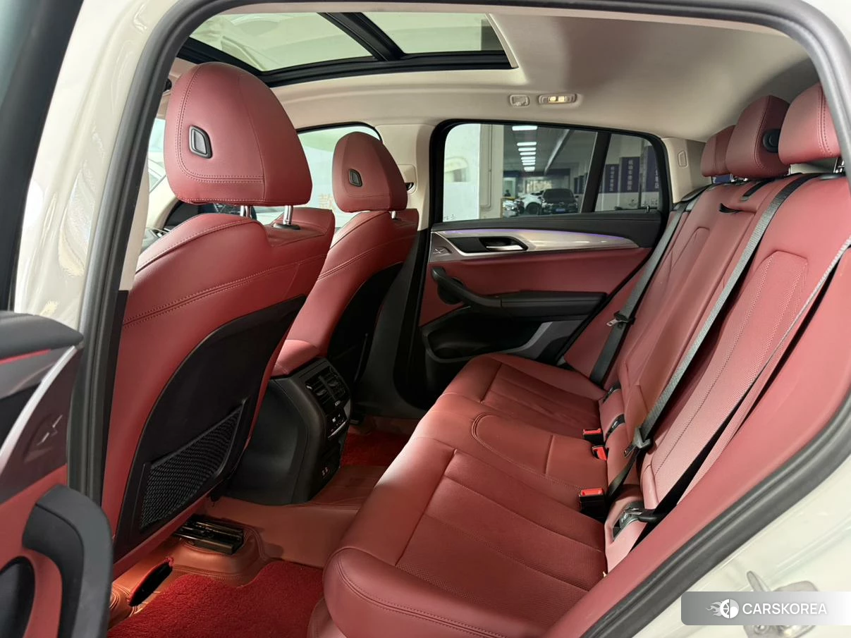 BMW X4 2021 Белый из Китая, фото 3
