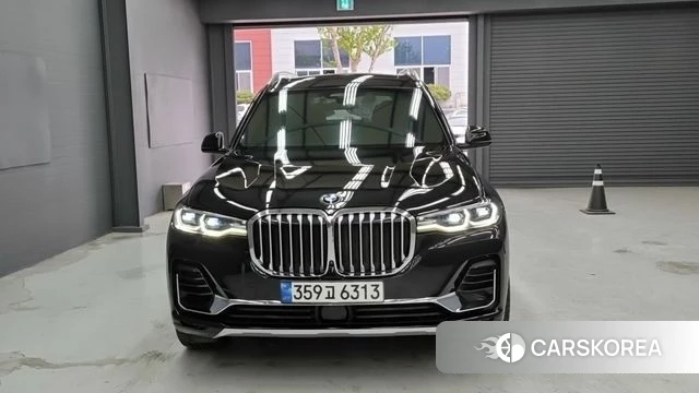 BMW X7 (G07) 2022 Черный из Кореи, фото 4