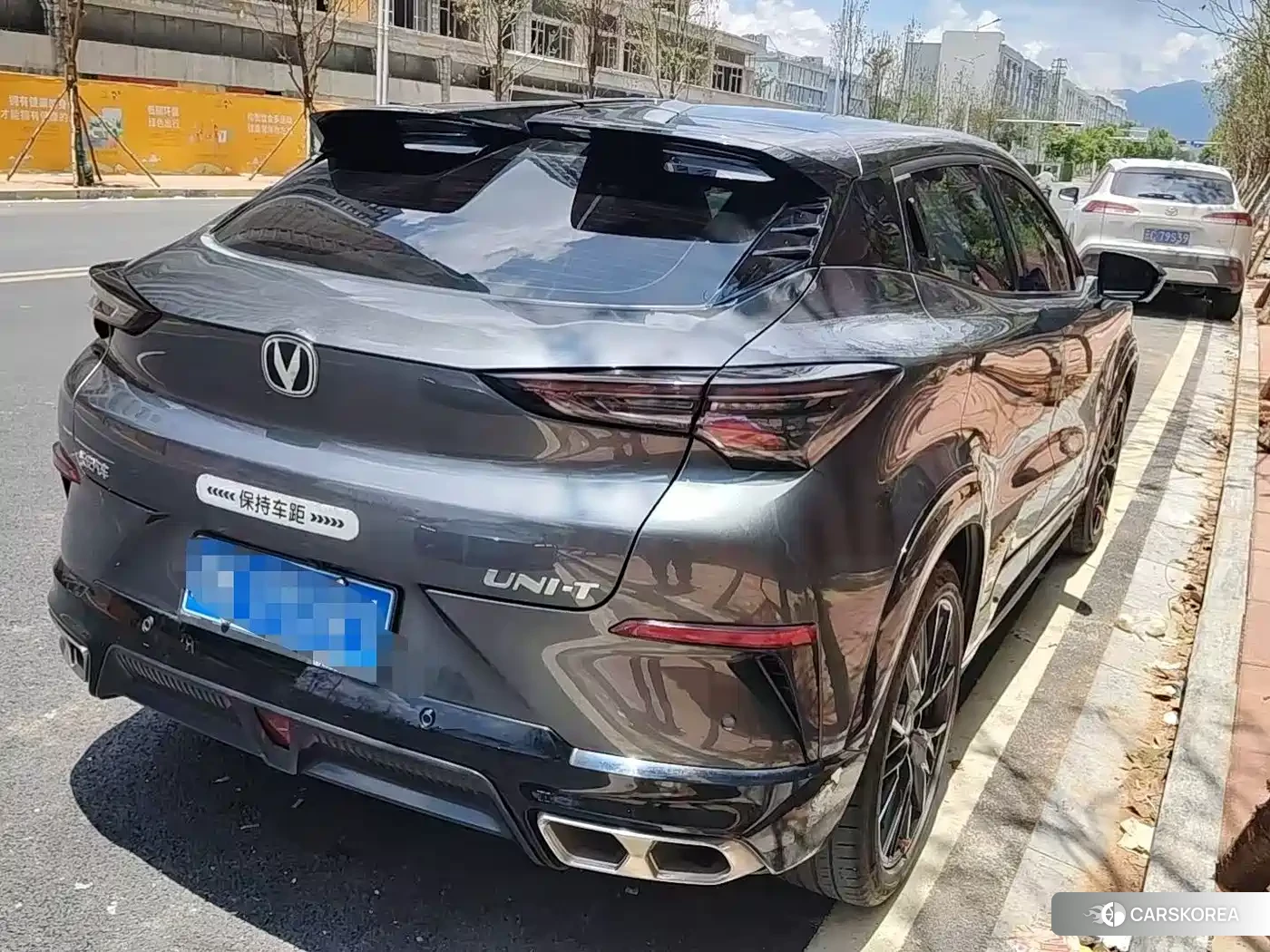 Chang'an Changan UNI-T 2023 Silver/gray из Китая, фото 3