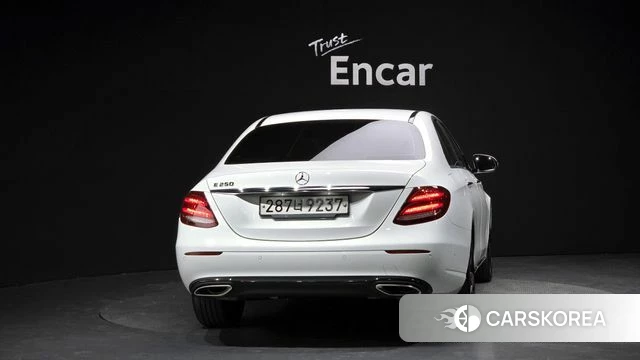 Mercedes-Benz E-Class W213 id 4225192 из Кореи 23