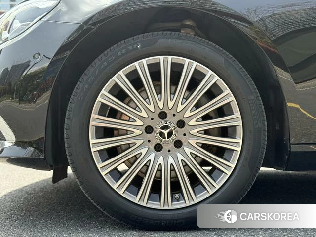 Mercedes-Benz E-class id 4275249 из Китая 9