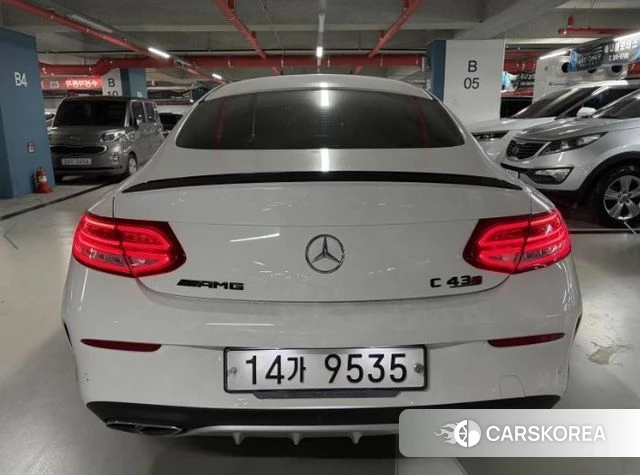 Mercedes-Benz C-Class W205 2018 Белый из Кореи, фото 6