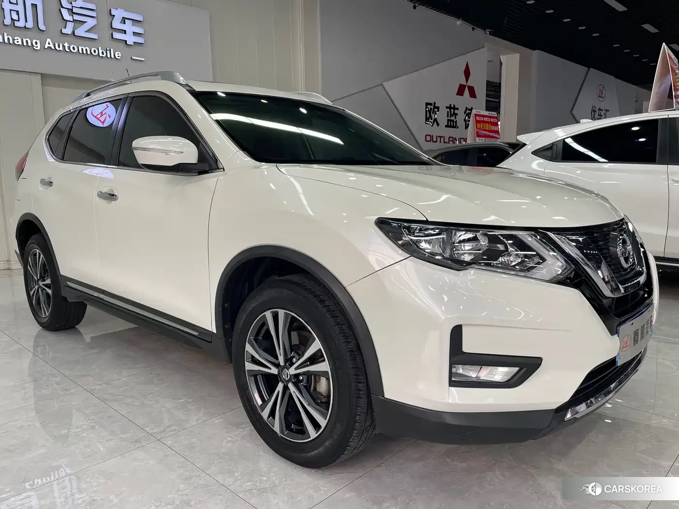 Nissan Qijun id 4679471 из Китая 15