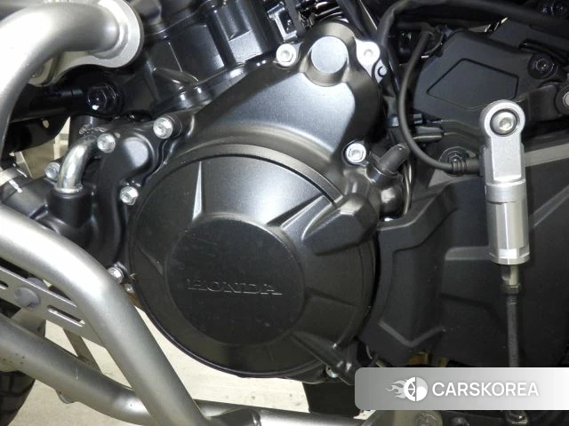 Engine photo