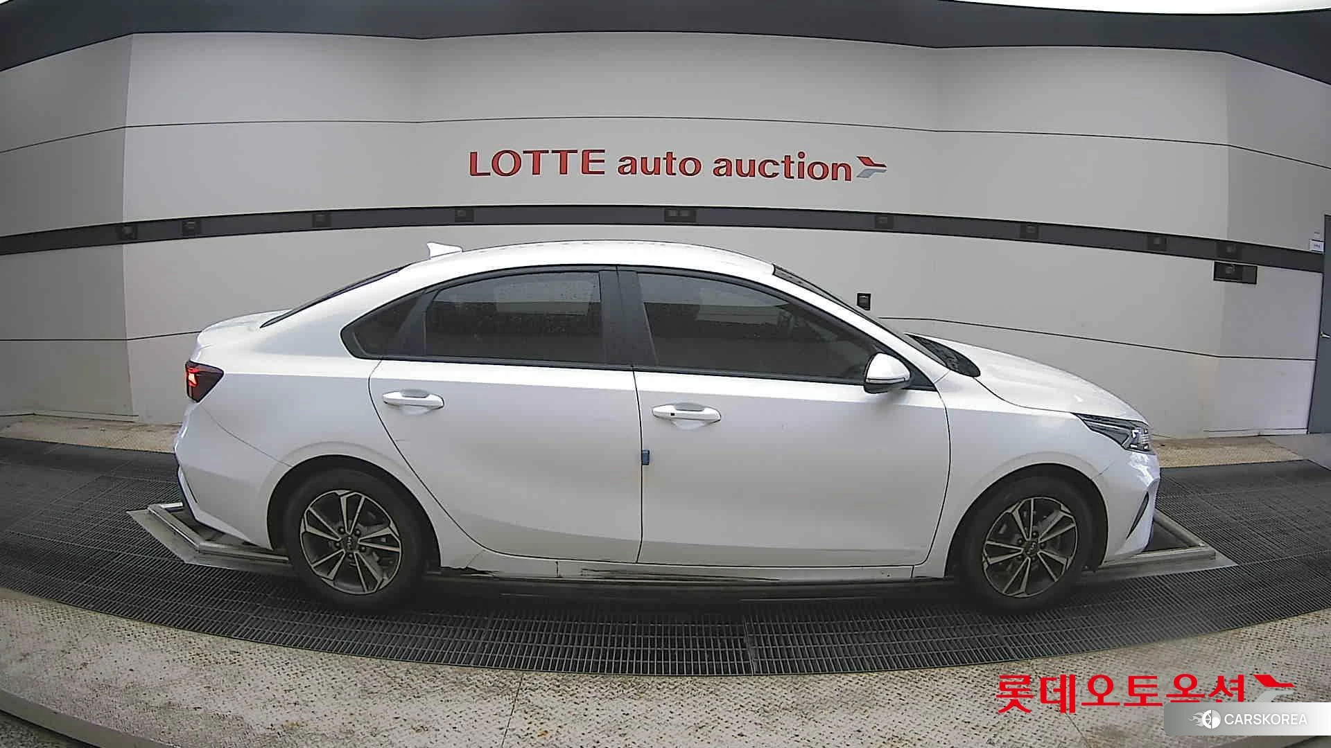 Kia K3 id 4352404 из Кореи 23