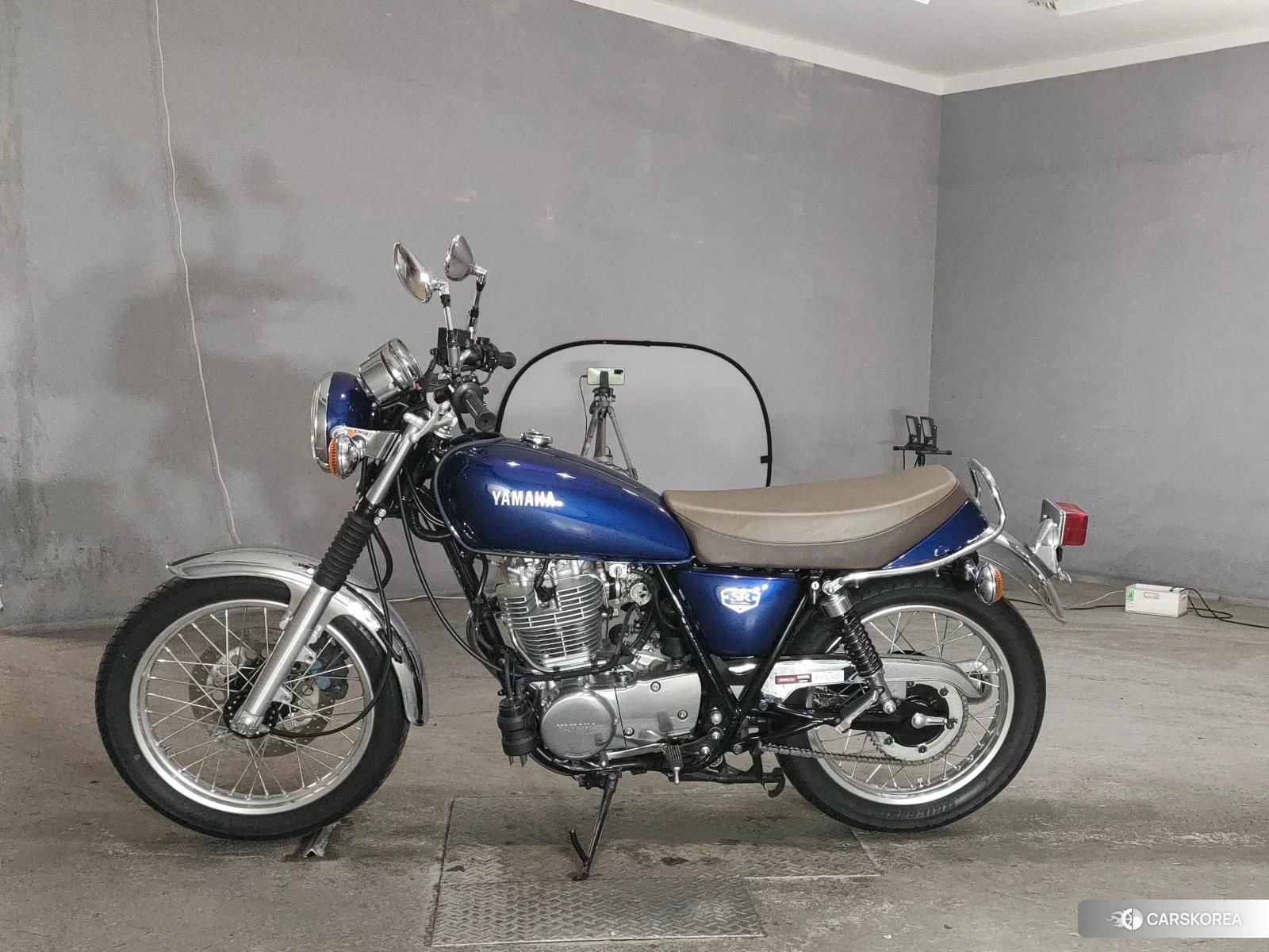 Проданный Yamaha SR 400 2021 из Японии