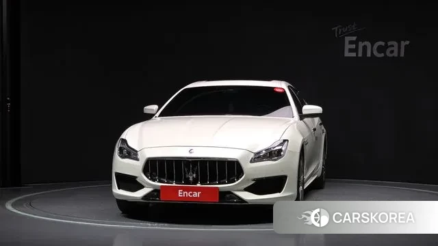 Maserati Quattroporte id 3090745 из Кореи 13