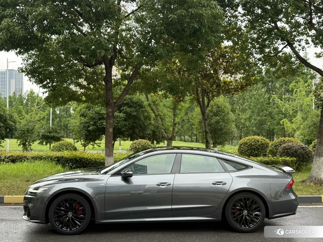 Audi A7 2020 Темно-серый из Китая, фото 3