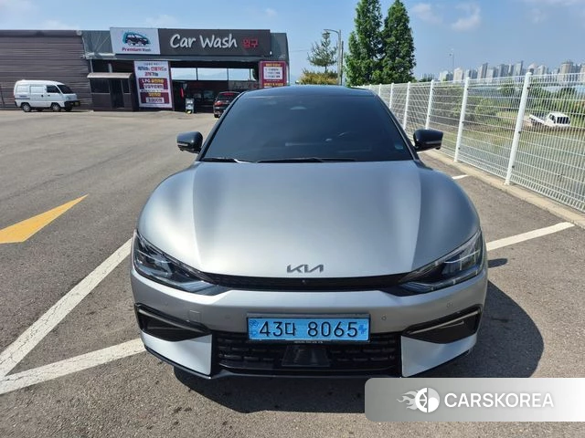 Kia EV6 2021 Серый из Кореи, фото 3