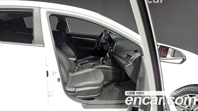 Hyundai The New Avante AD id 2695856 из Кореи 13