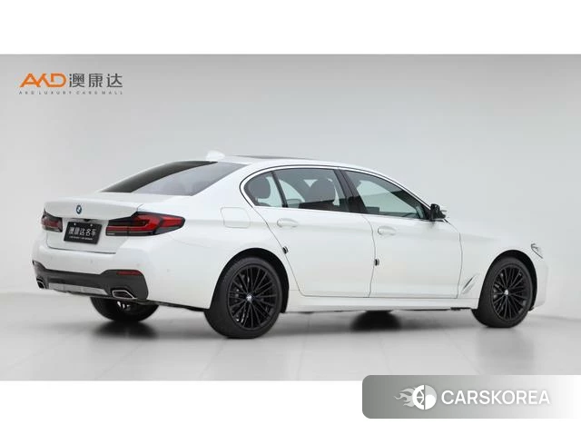 BMW 5 series 2022 Белый из Китая, фото 3