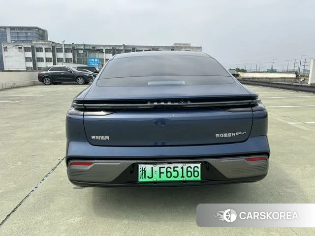 Geely Galaxy Galaxy Sparkle 8 PHEV id 4241880 из Китая 13
