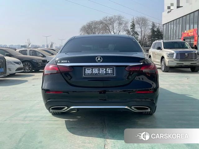Mercedes-Benz E-class id 4328787 из Китая 9
