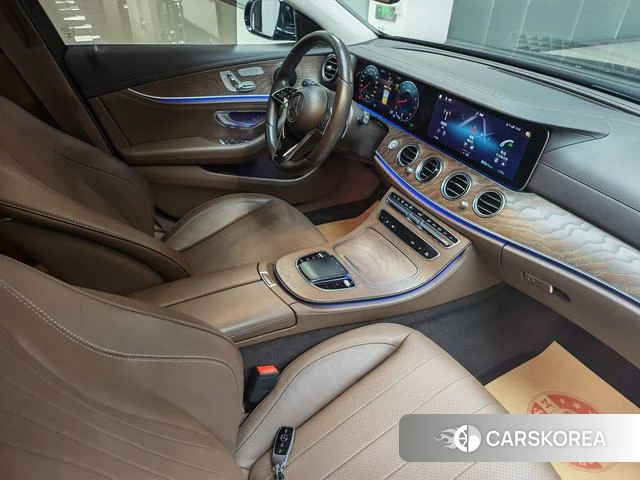 Mercedes-Benz E-class id 4264507 из Китая 23