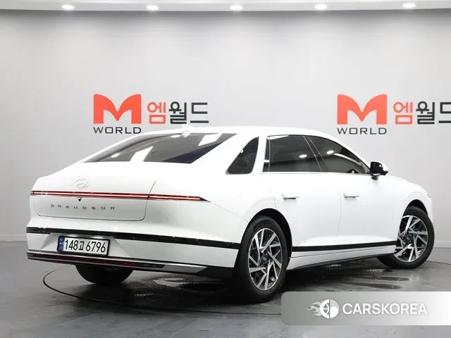 Hyundai Grandeur (GN7) id 2915361 из Кореи 13