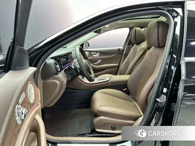 Mercedes-Benz E-class id 4290455 из Китая 9