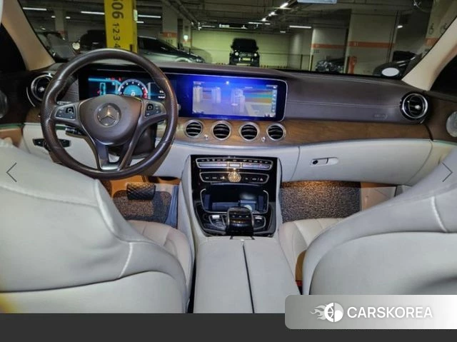 Mercedes-Benz E-Class W213 2018 Белый из Кореи, фото 3