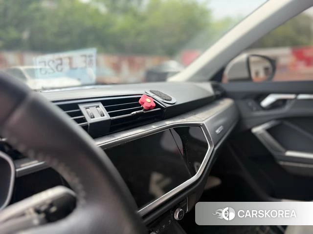 Audi Q3 Sportback id 4272643 из Китая 14