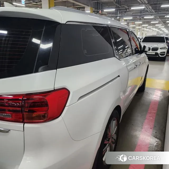 Kia The New Carnival id 2981689 из Кореи 10