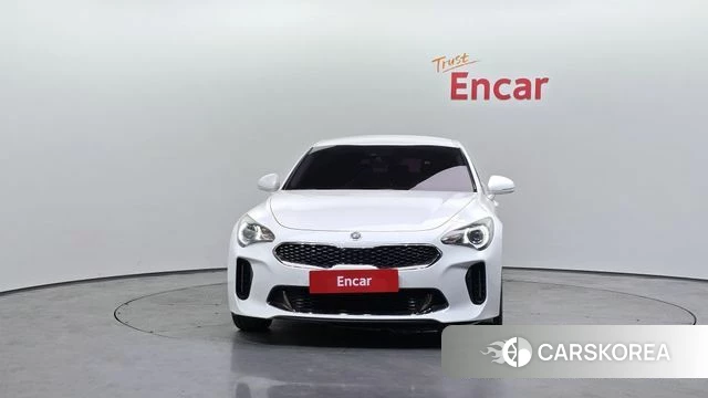 Kia Stinger id 4246294 из Кореи 13