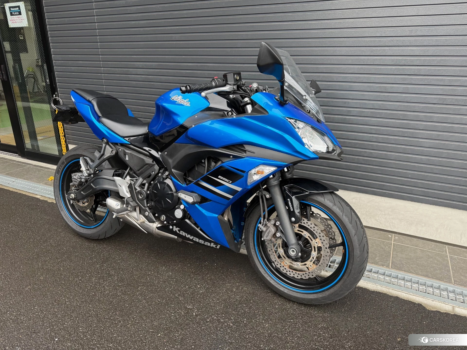 Проданный Kawasaki NINJA 650 ABS id 4192804 из Японии