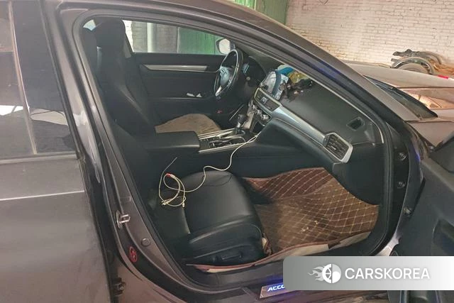 Honda Accord id 4272305 из Китая 10