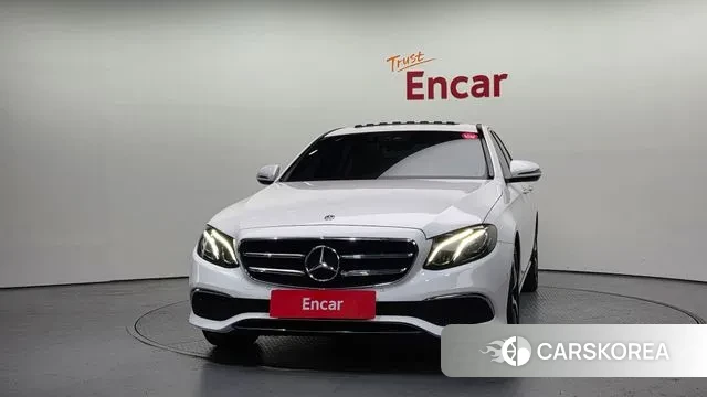 Mercedes-Benz E-Class W213 id 3489242 из Кореи 13