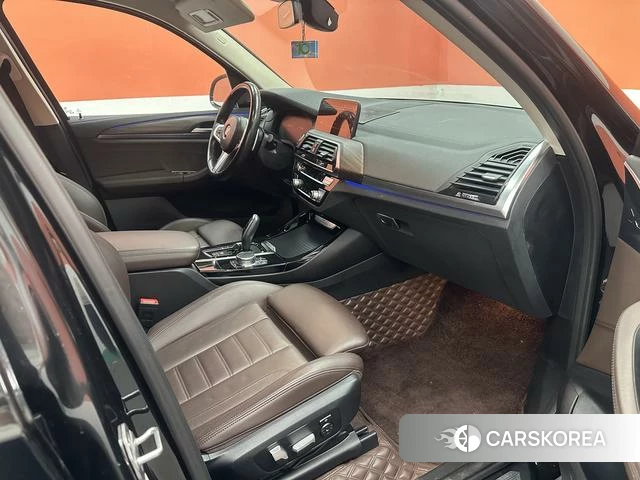 BMW X3 2021 Черный из Китая, фото 3