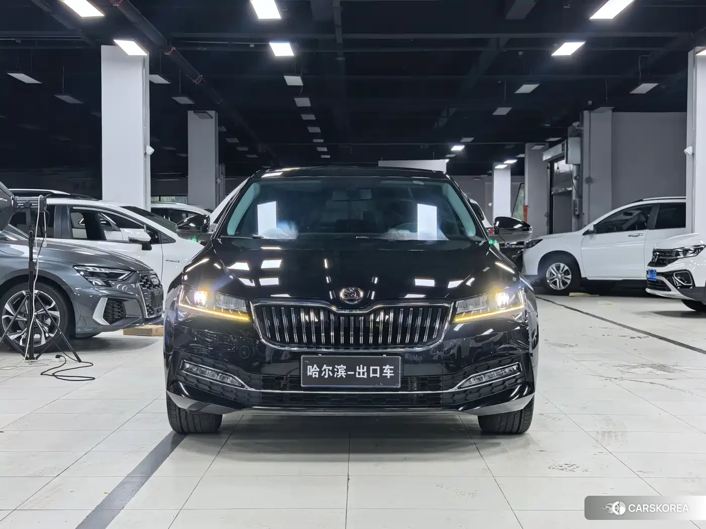 Skoda Superb id 4679559 из Китая 18