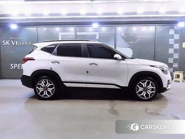 Kia Seltos id 2973438 из Кореи 13