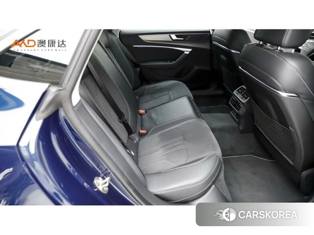 Audi A7L 2024 Синий из Китая, фото 3