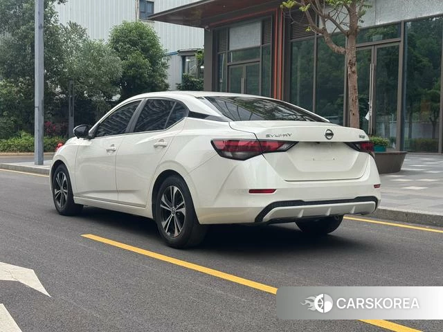 Nissan Xuan Yi 2021 Белый из Китая, фото 3
