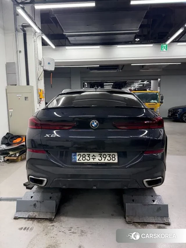 BMW X6 (G06) 2022 Черный двухцветный из Кореи, фото 6