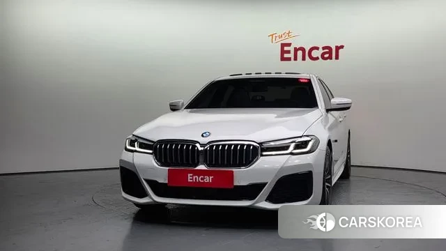 BMW 5 Series (G30) id 3447453 из Кореи 13