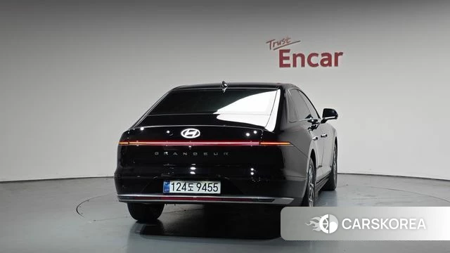 Hyundai Grandeur (GN7) id 4441409 из Кореи 23