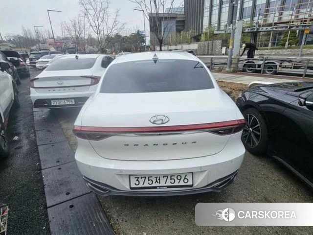Hyundai The New Grandeur IG id 3916578 из Кореи 7