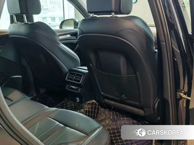 Audi Q5L id 4336236 из Китая 11