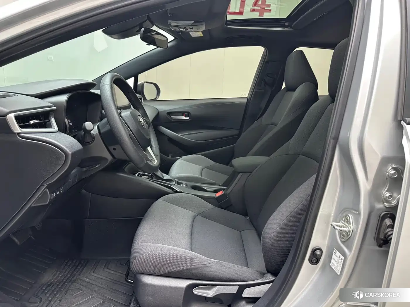 Toyota Levin id 4576430 из Китая 14