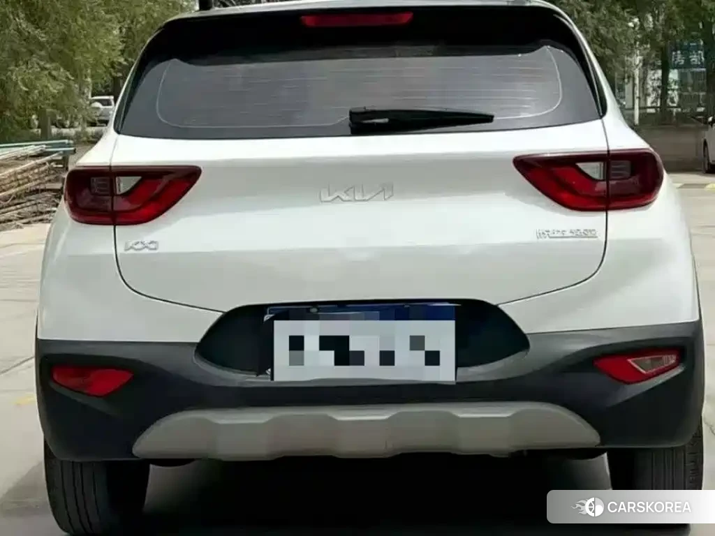 Kia KX1 2022 Белый из Китая, фото 3
