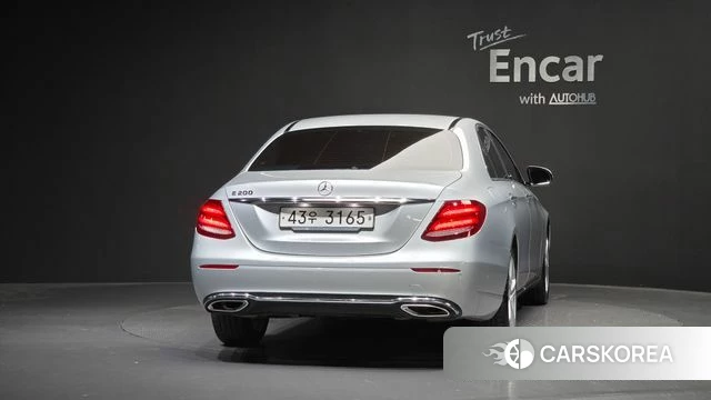 Mercedes-Benz E-Class W213 id 4698972 из Кореи 23