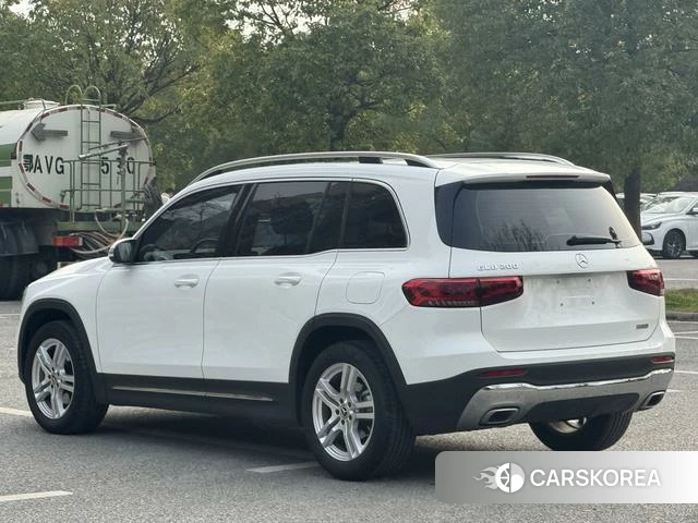 Mercedes-Benz GLB 2023 Белый из Китая, фото 6