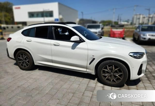 BMW X4 (G02) 2023 Белый из Кореи, фото 4