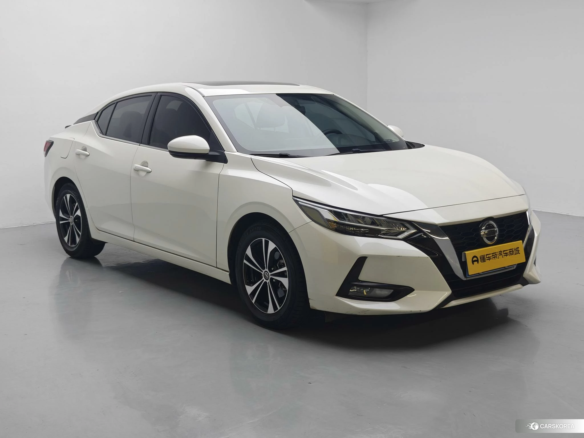 Nissan Xuan Yi id 4479758 из Китая 13