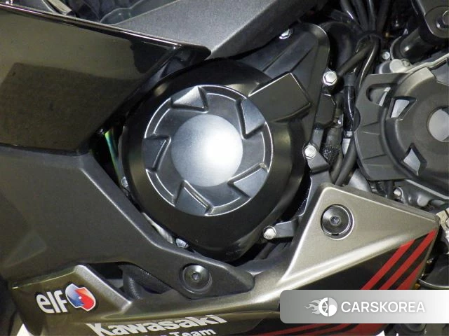 Engine photo