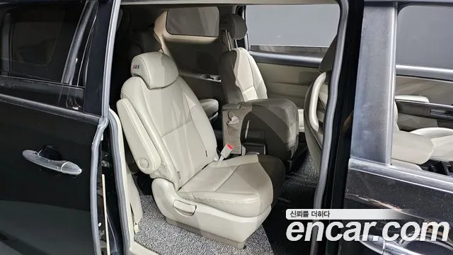 Kia All New Carnival id 2785704 из Кореи 13