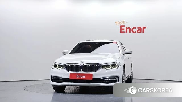 BMW 5 Series (G30) id 4429947 из Кореи 23